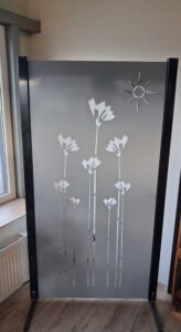 Sichtschutz in Grau RAL7040