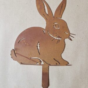 ST810 Edelrost Stecker "Hase sitzend"